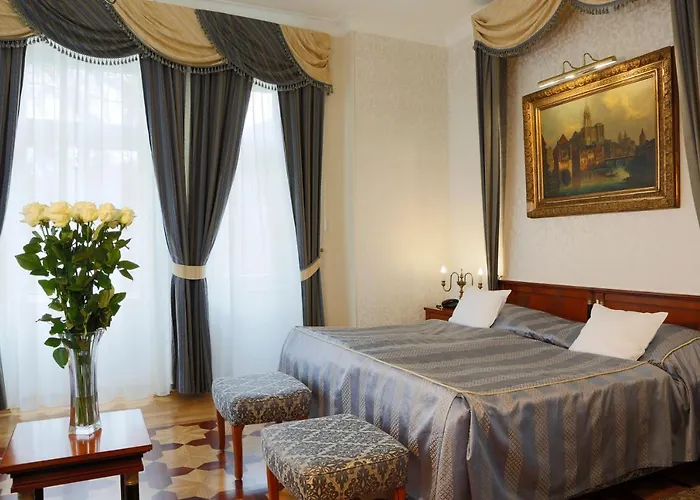 Livia Hotel