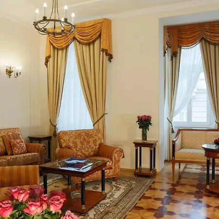 Hotel Livia Karlovy Vary