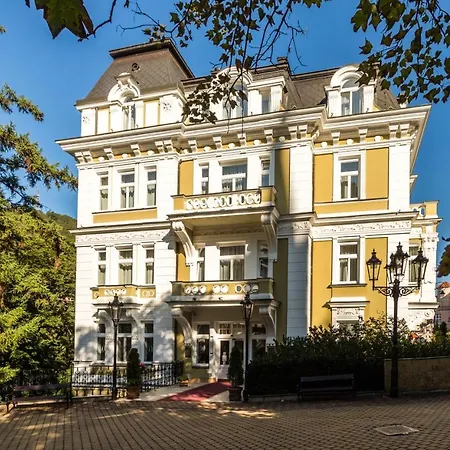 Livia Hotel 5*